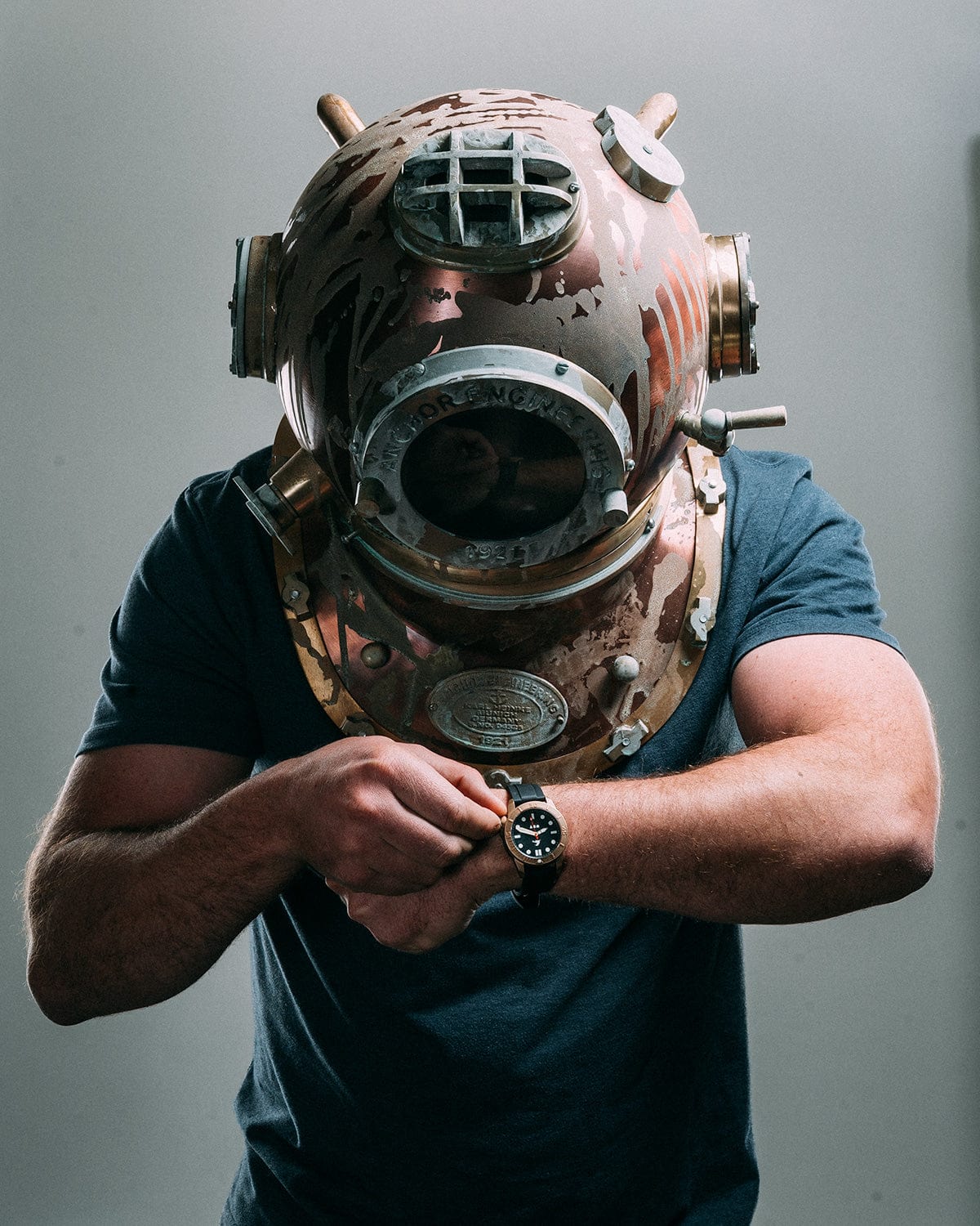 The Amphib Dive Watch // Bronze