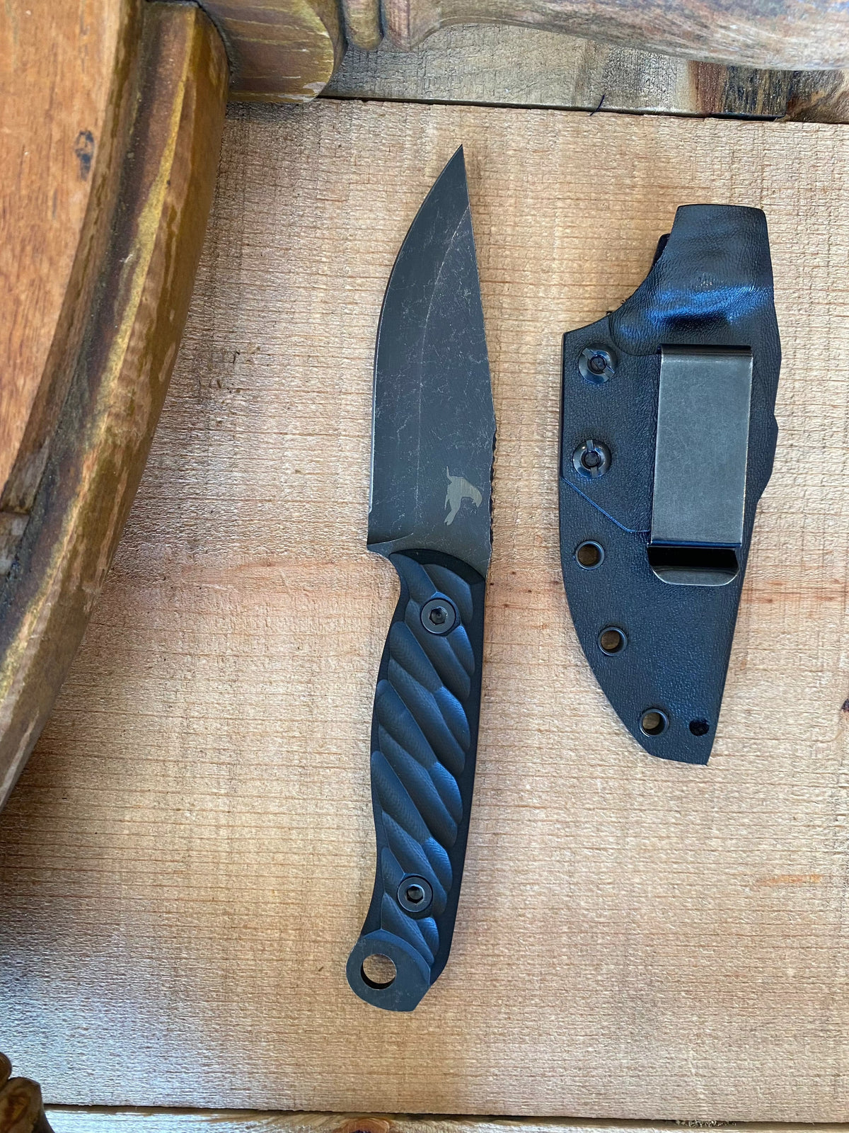 HFB x URT Crow Jr / G10 Black / CPM3V