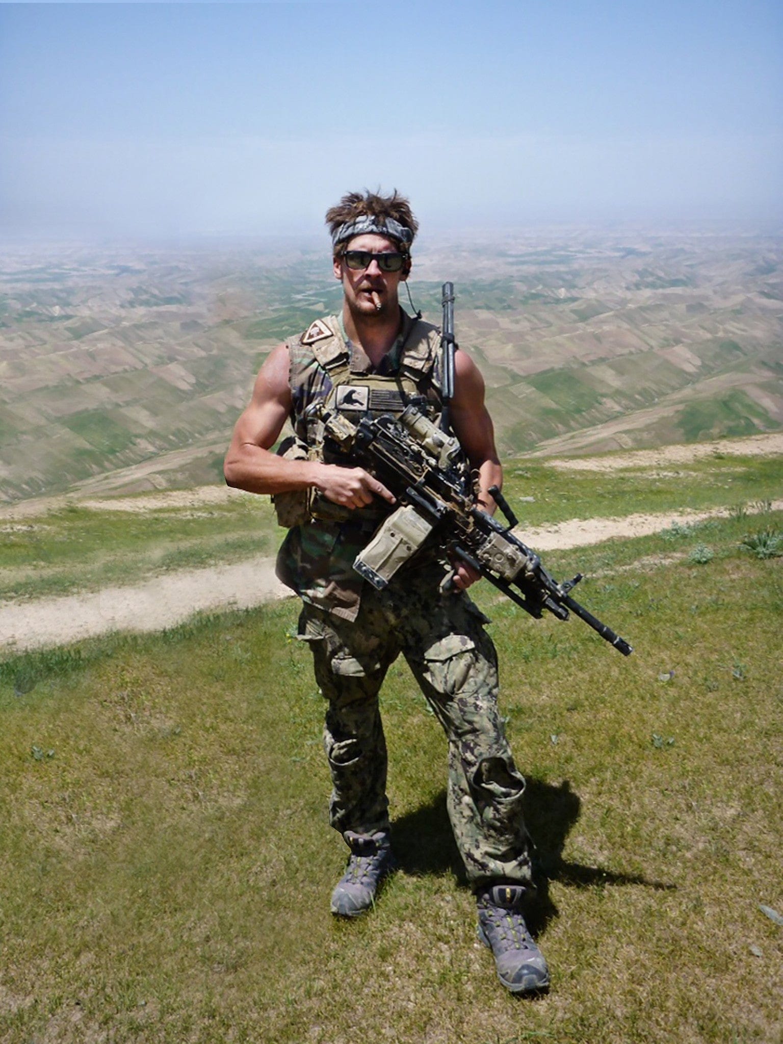 CHUCK HEAVY Tshurt
